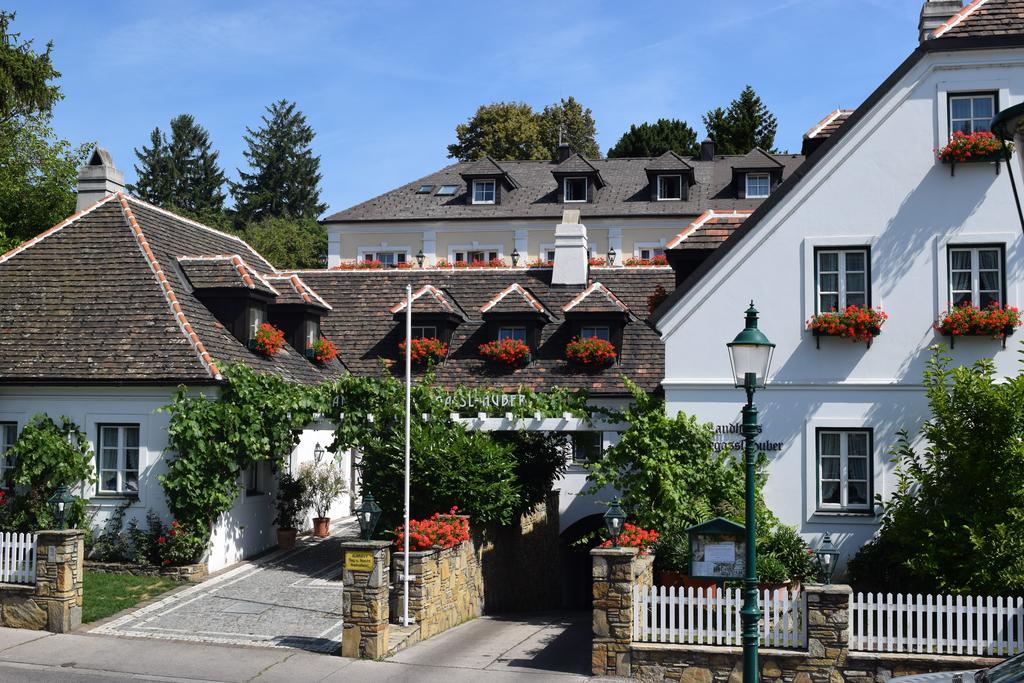 Hotel Landhaus Fuhrgassl-Huber Vídeň Exteriér fotografie