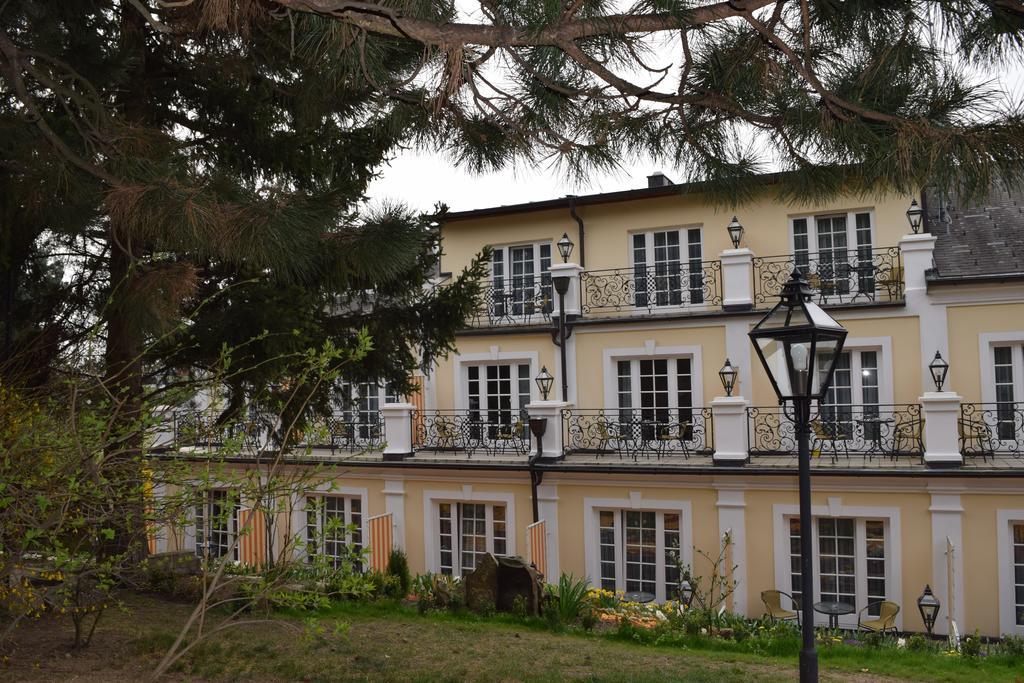 Hotel Landhaus Fuhrgassl-Huber Vídeň Exteriér fotografie
